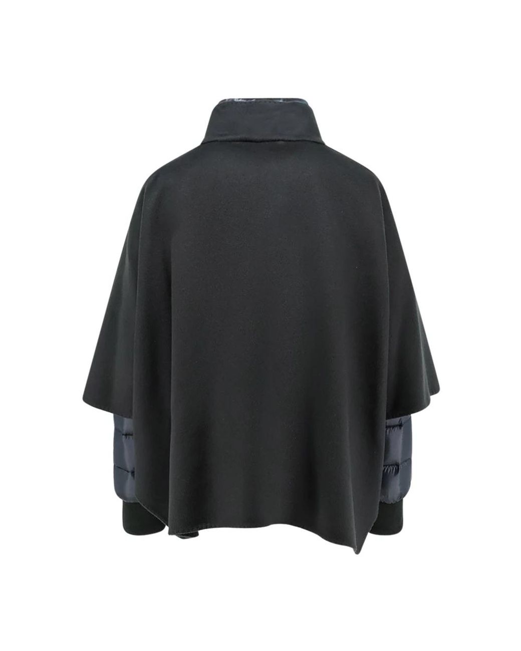 Capes Moorer de color Black