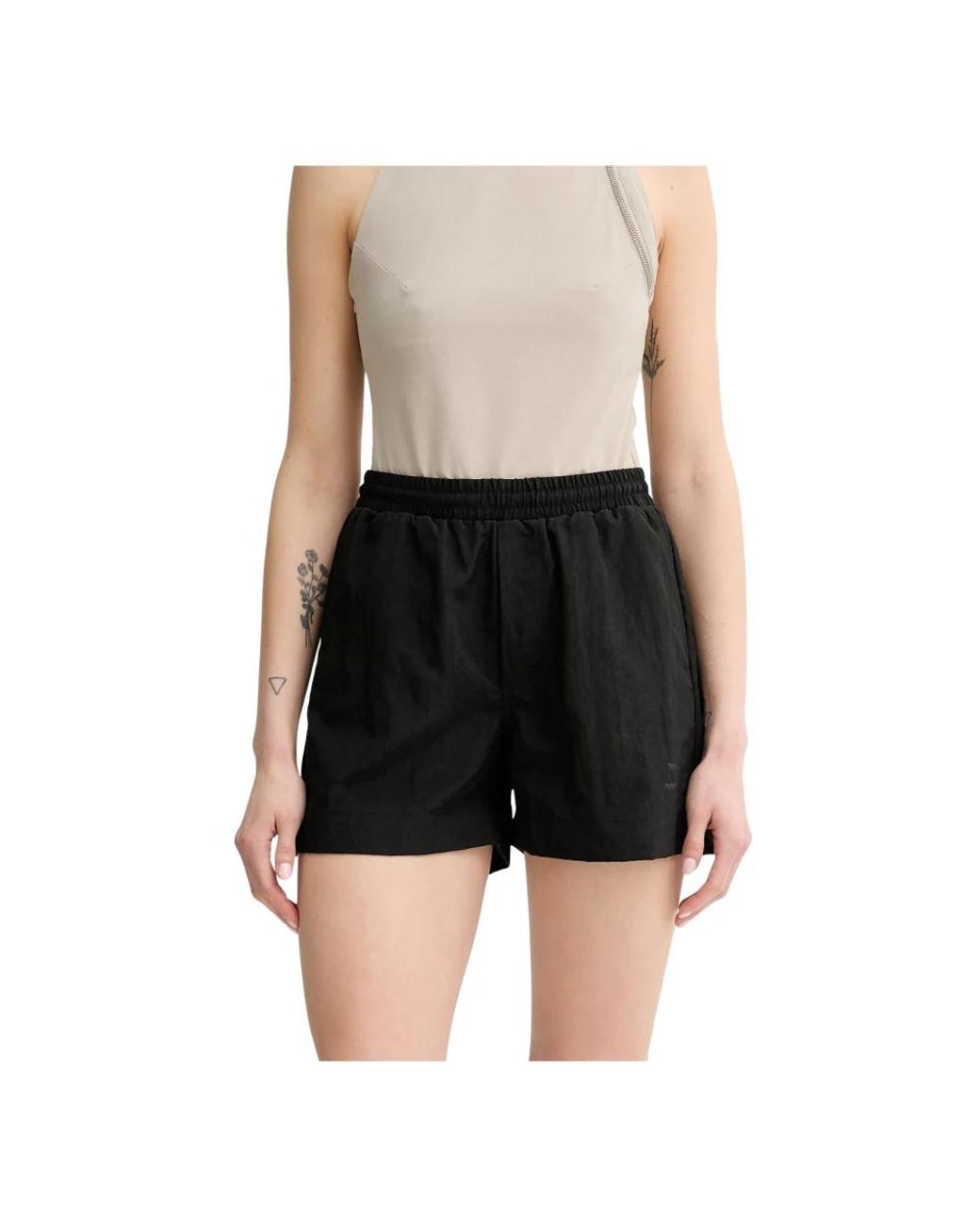 Won Hundred Short Shorts in het Black