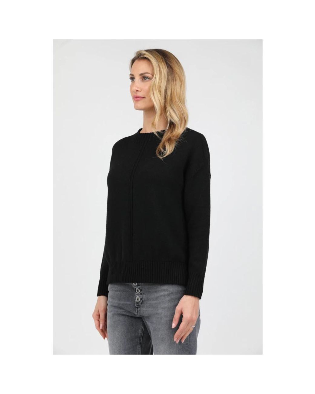 Round-Neck Knitwear Alpha Studio de color Black