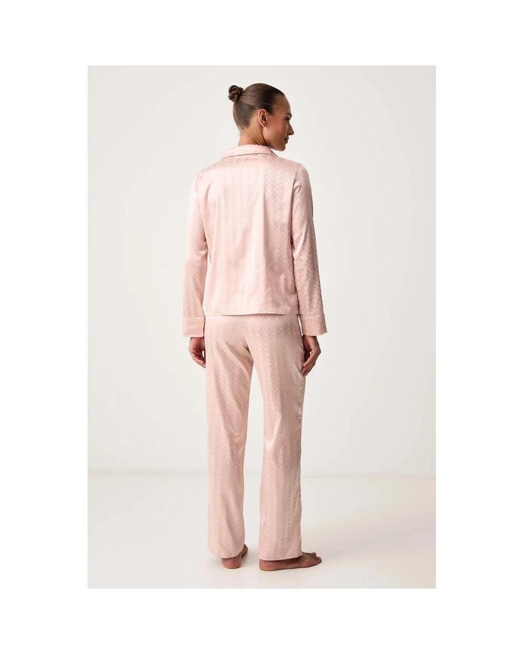 Pyjamas Guess de color Pink