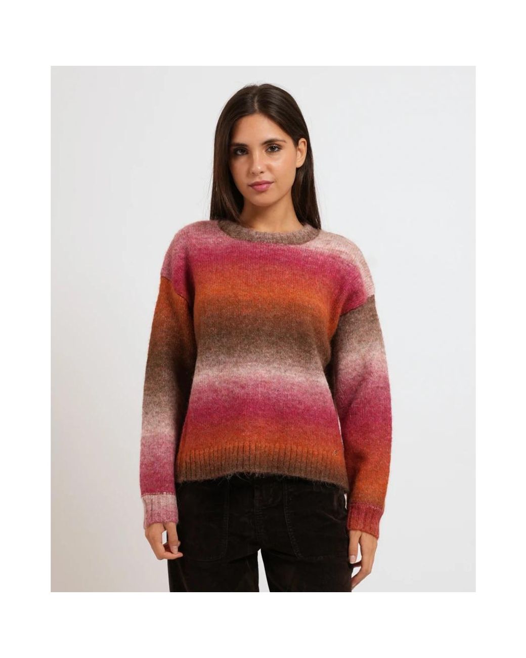 GAUDI Red Round-Neck Knitwear
