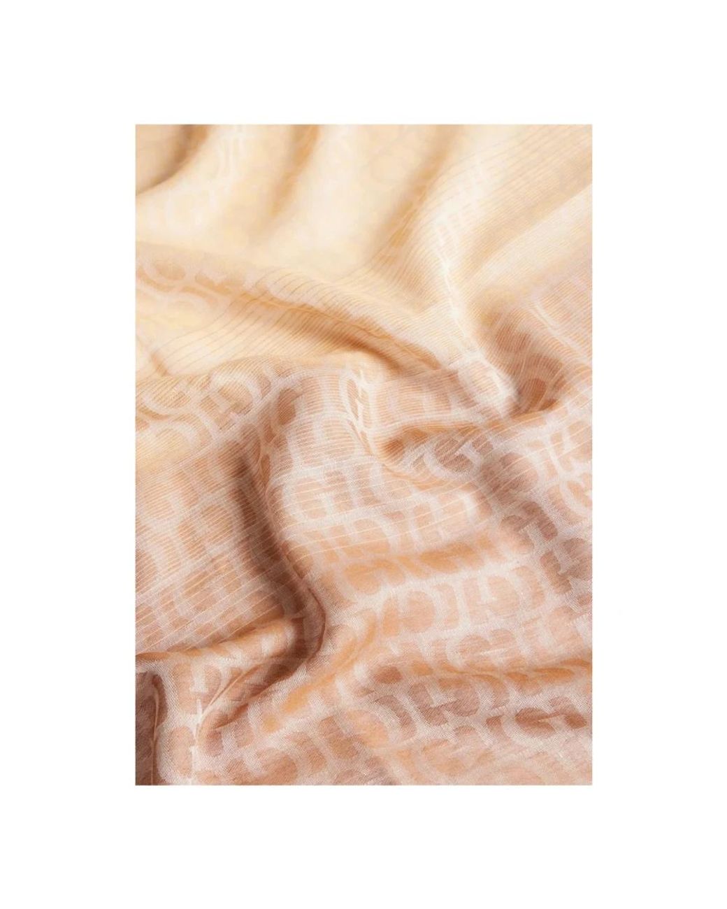 Silky Scarves di Guess in Natural