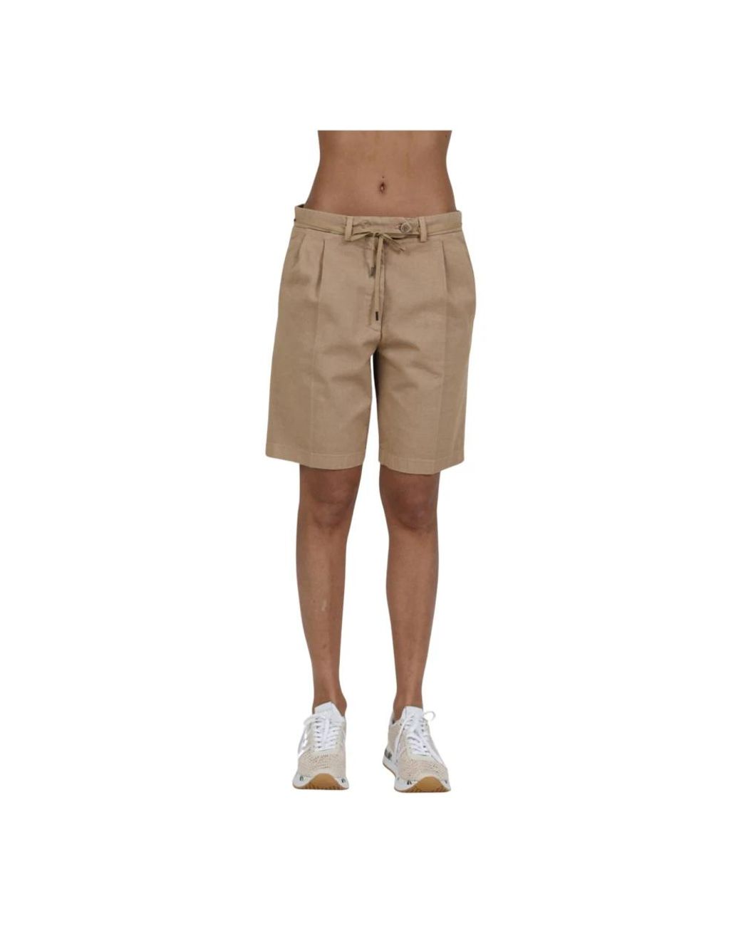 Aspesi Korte Broeken ,Stijlvolle Bermuda Shorts Voor Mannen in het Natural