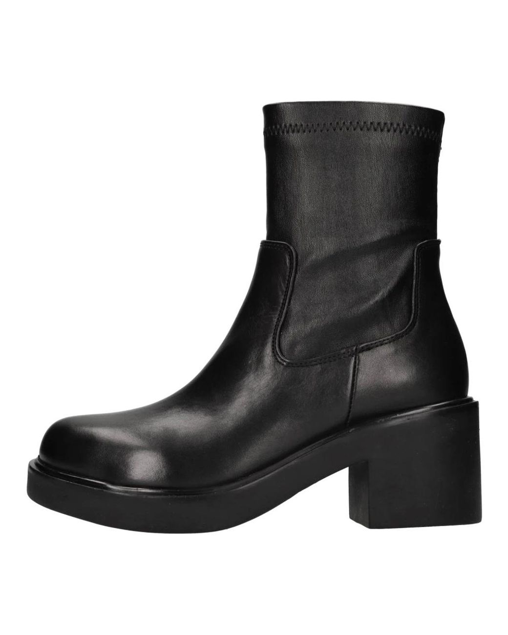 Emanuélle Vee Black Ankle Boots