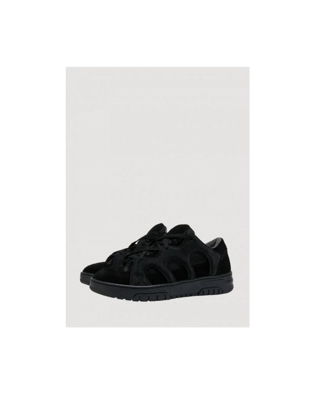 Santha Black Sneakers for men