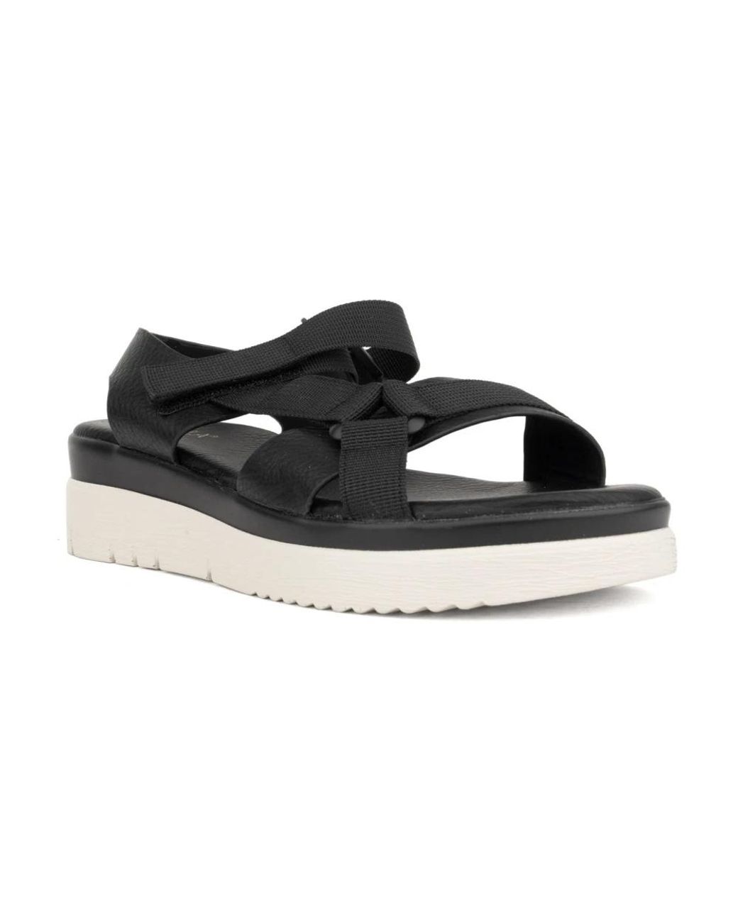 Stella York Black Wedges