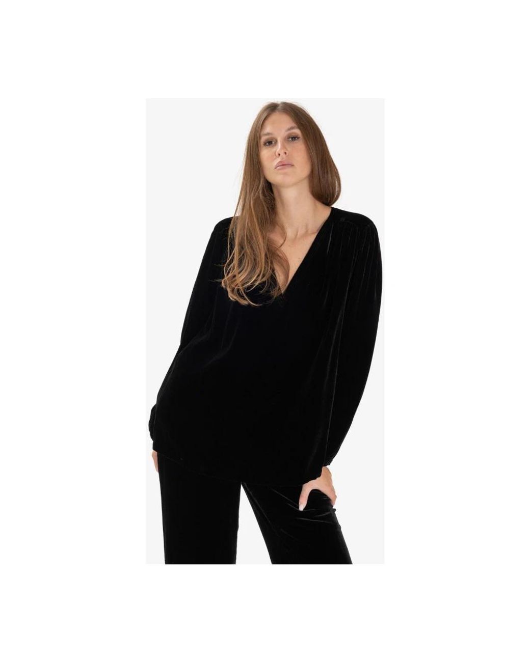 Momoní Black Blouses