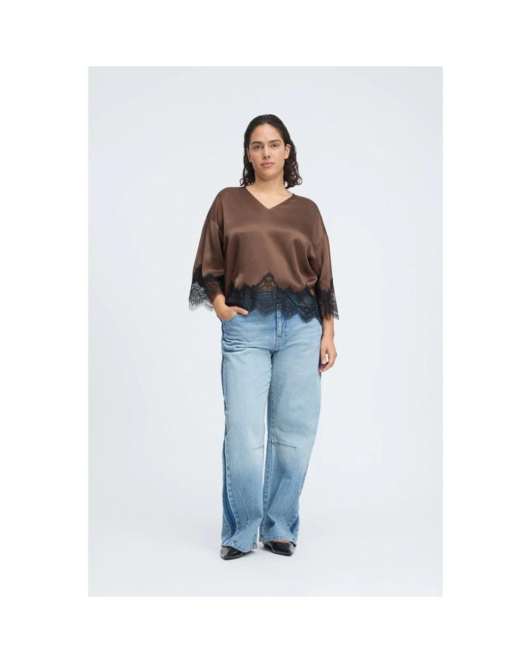 Blouses di Munthe in Brown