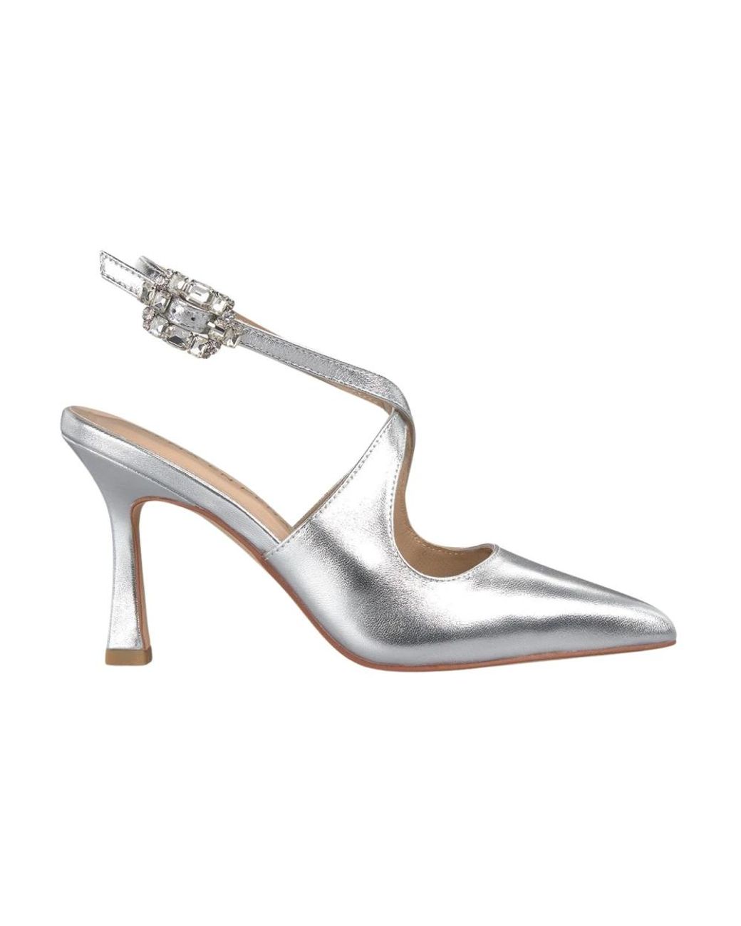 Alma En Pena. Metallic Pumps