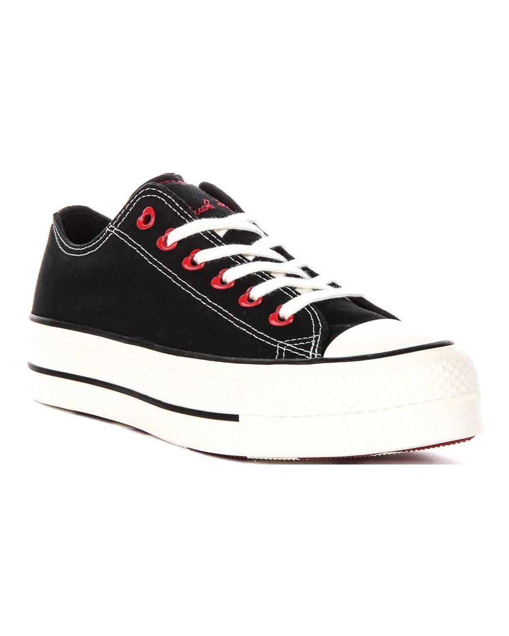 Converse Black Sneakers