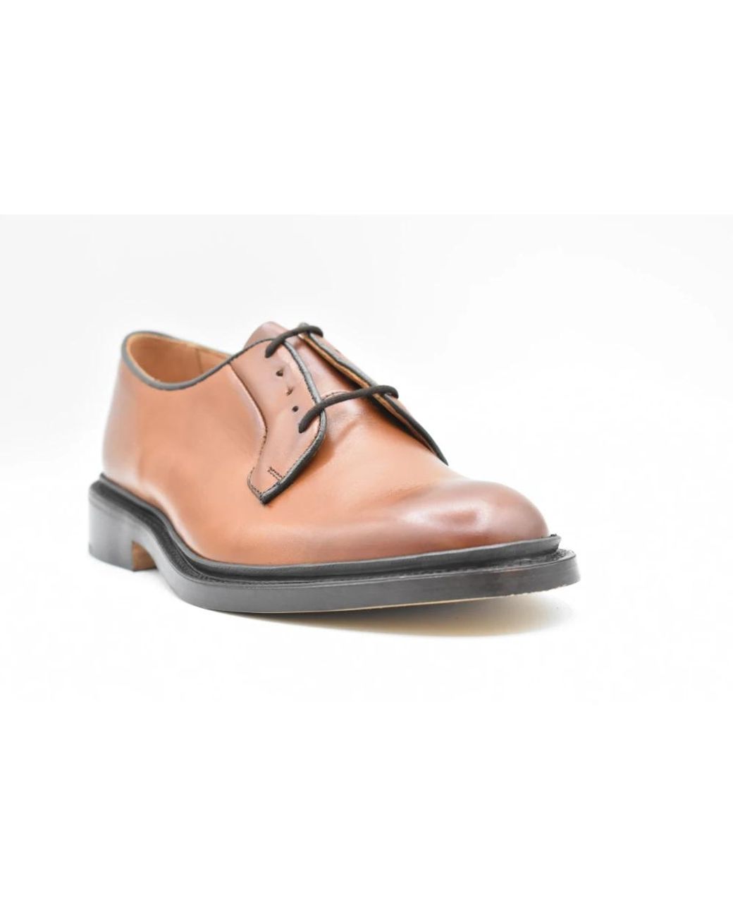 Tricker's Pink Laced Shoes for men
