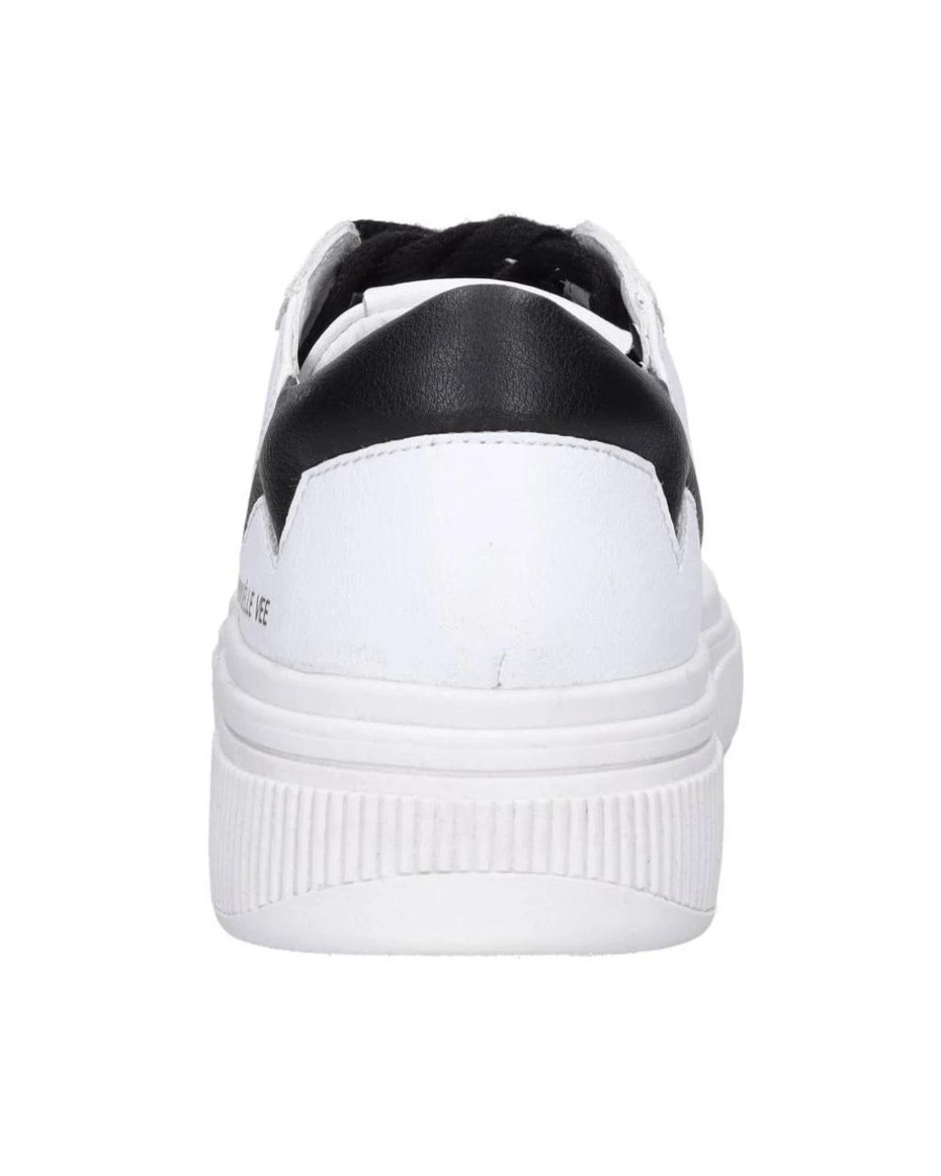 Emanuélle Vee White Sneakers