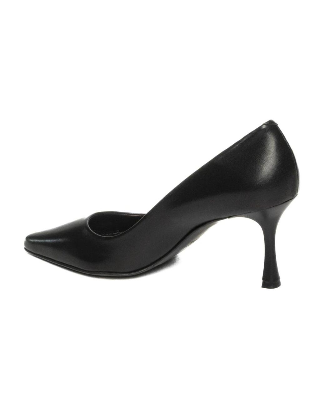 Albano Black Pumps
