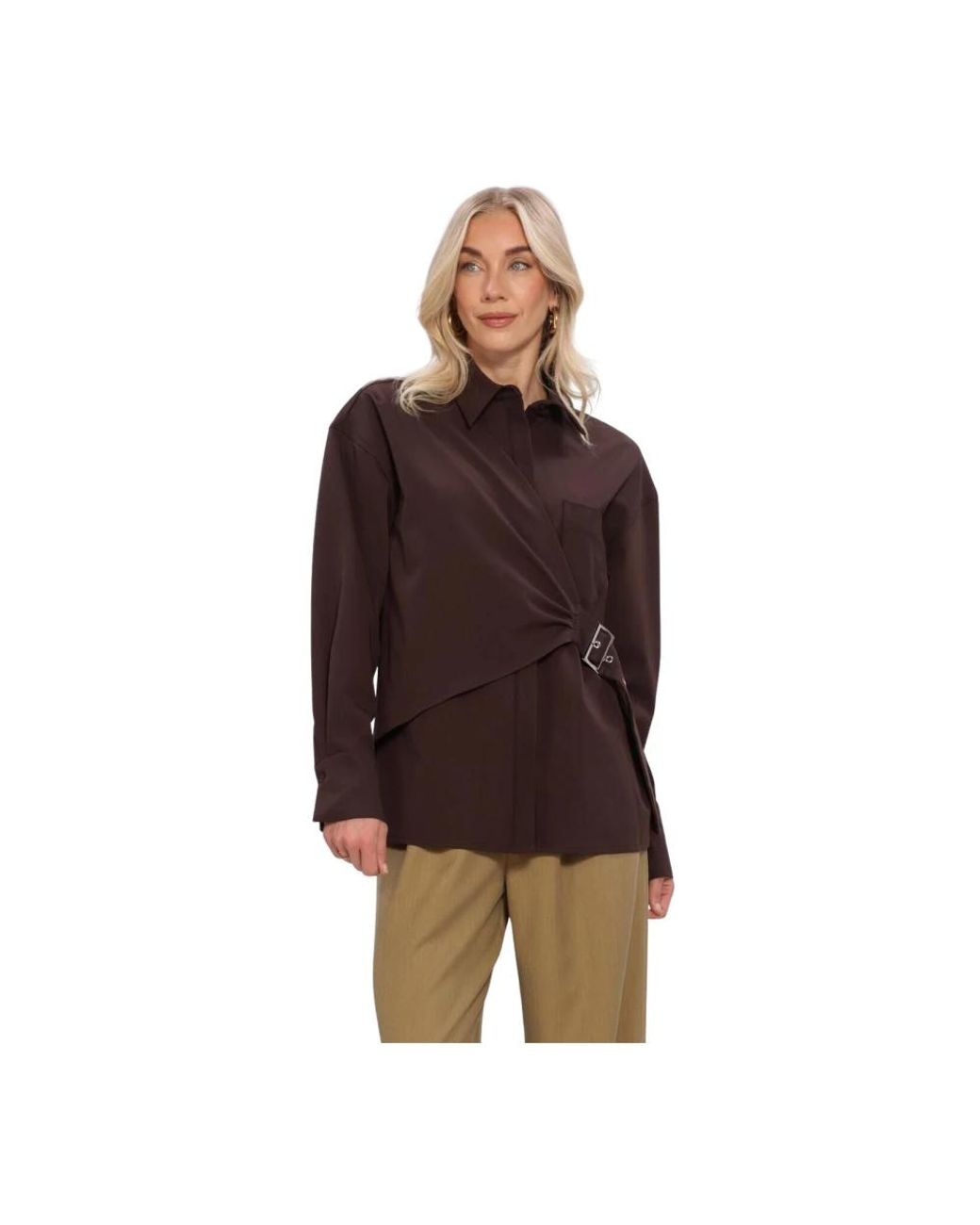 Studio Amaya Roos Blouse in het Brown