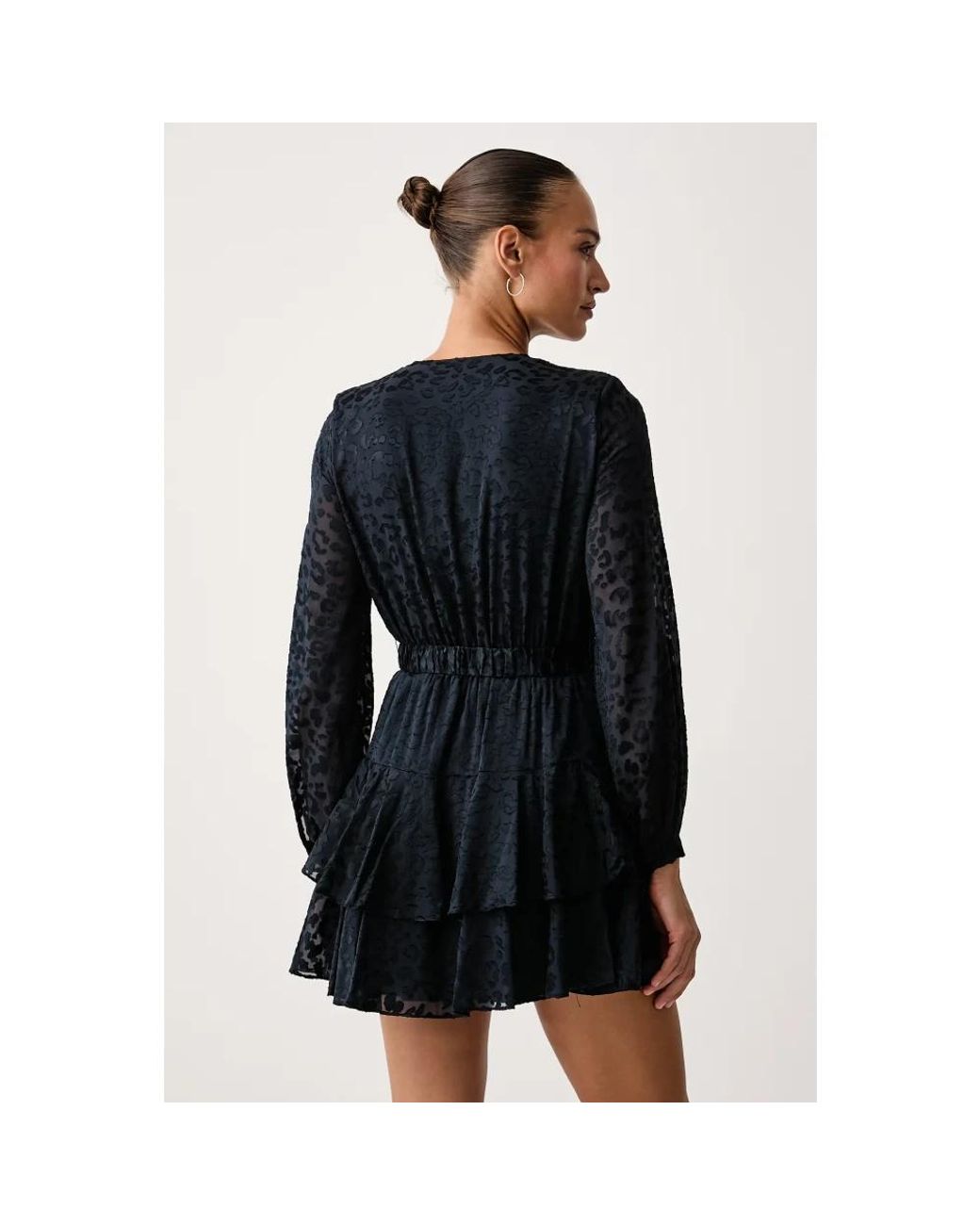 Short Dresses Guess de color Black