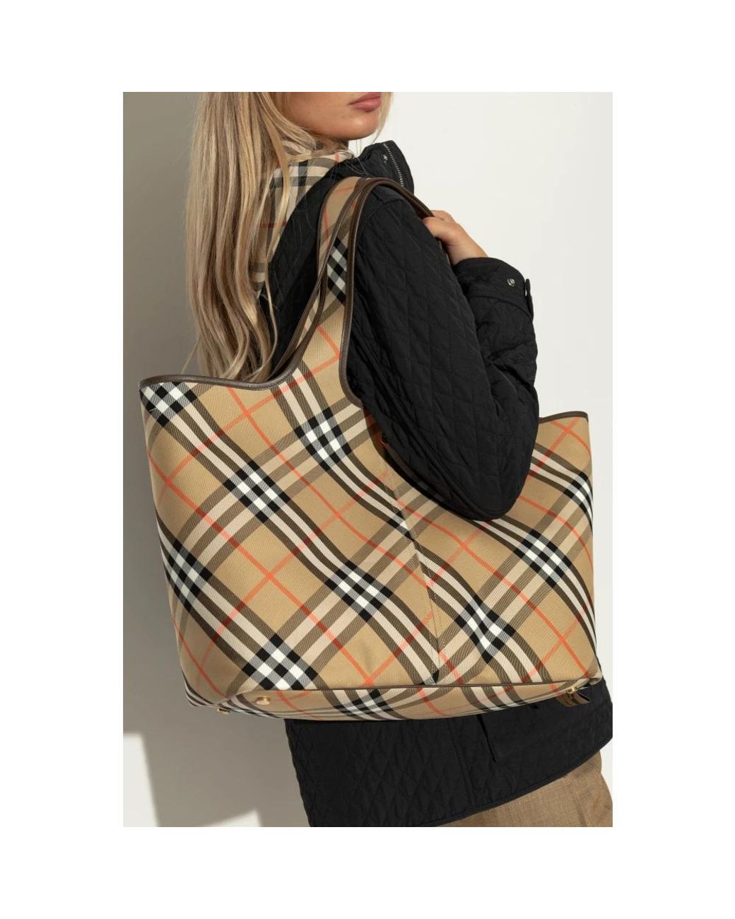 Tote Bags di Burberry in Metallic