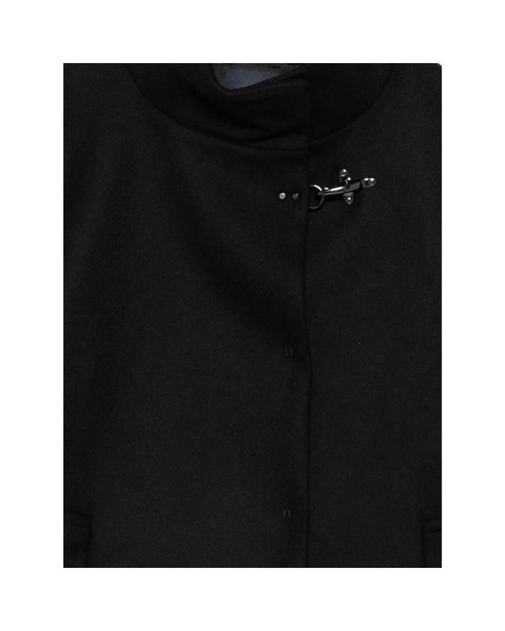 Capes Fay de color Black