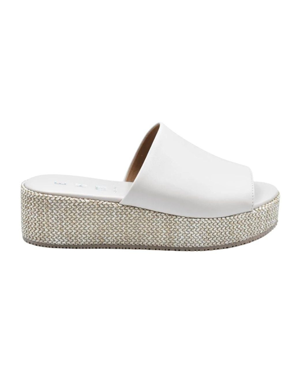 Ehm White Wedges