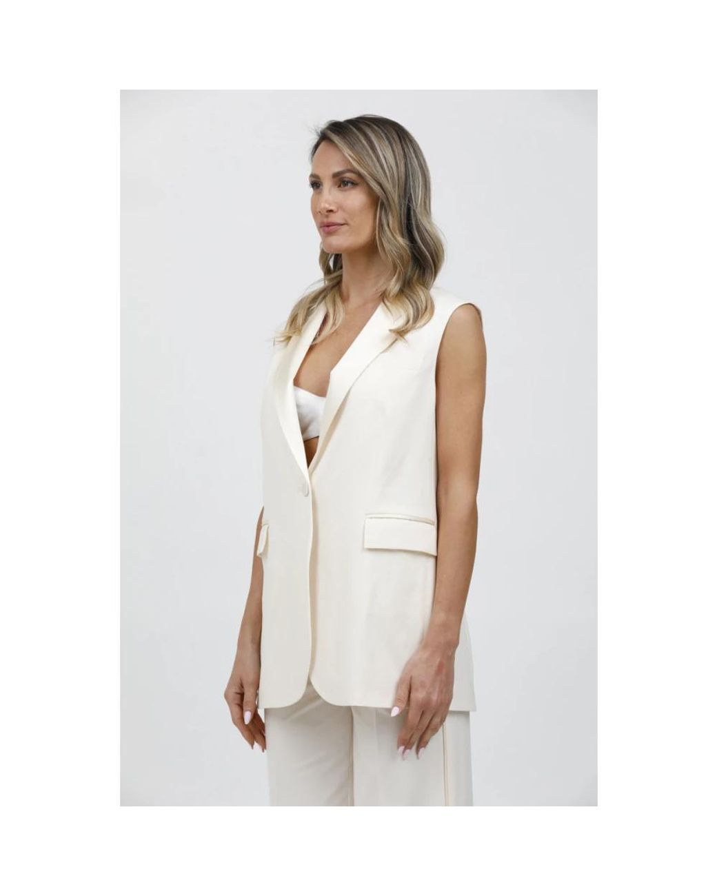 Vests Circolo 1901 en coloris White