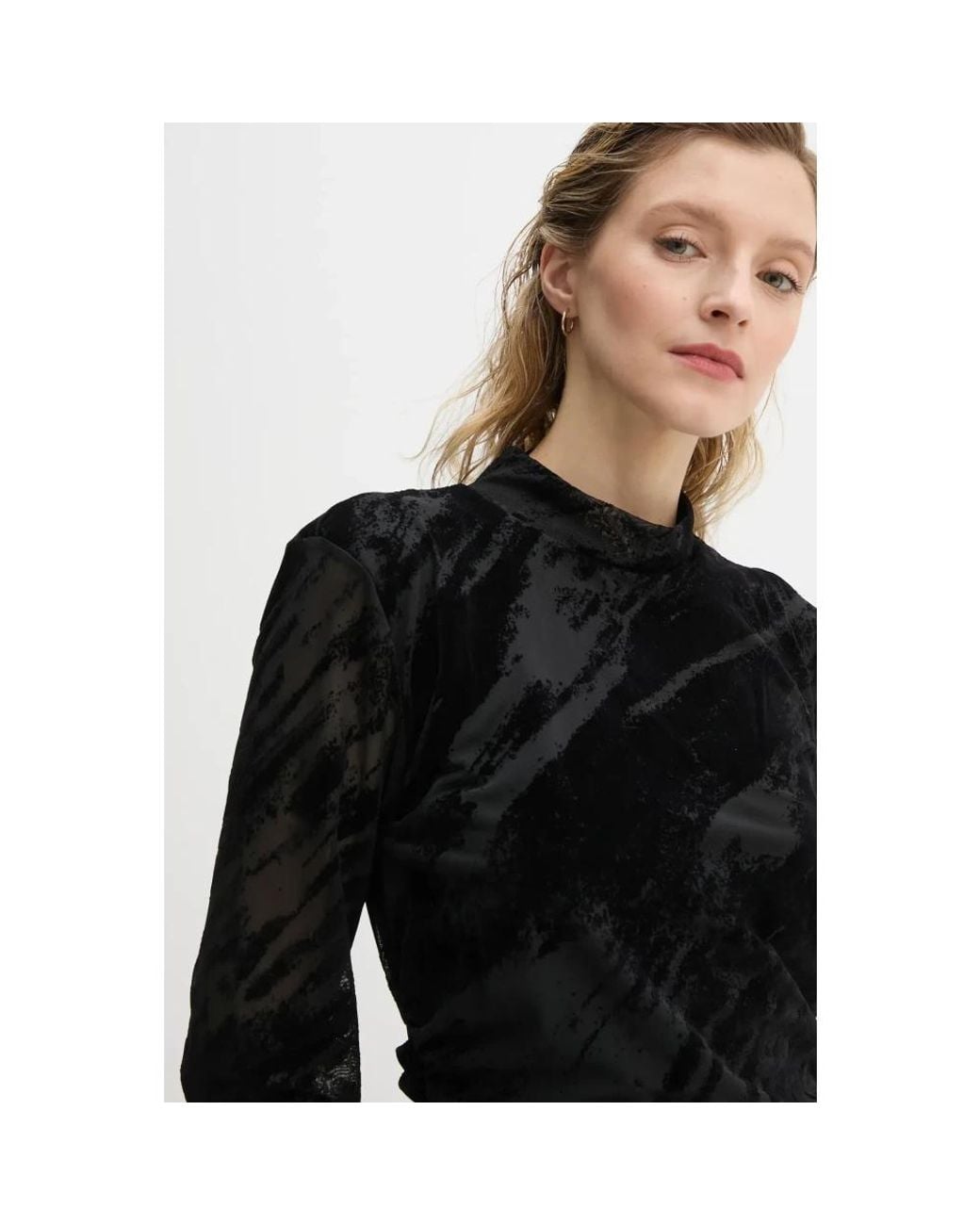 Maxi Dresses Gestuz de color Black