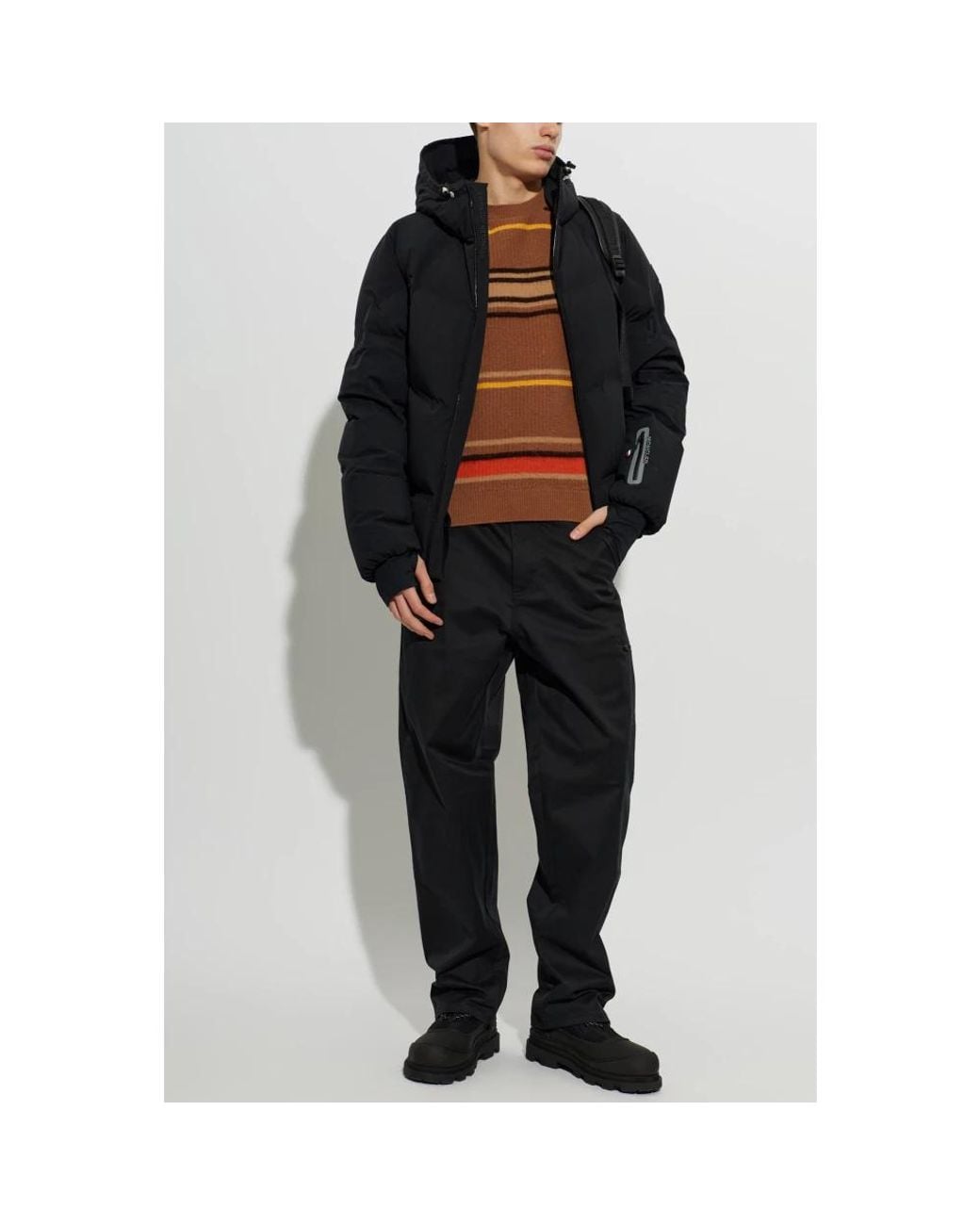 Down Jackets Moncler de hombre de color Black