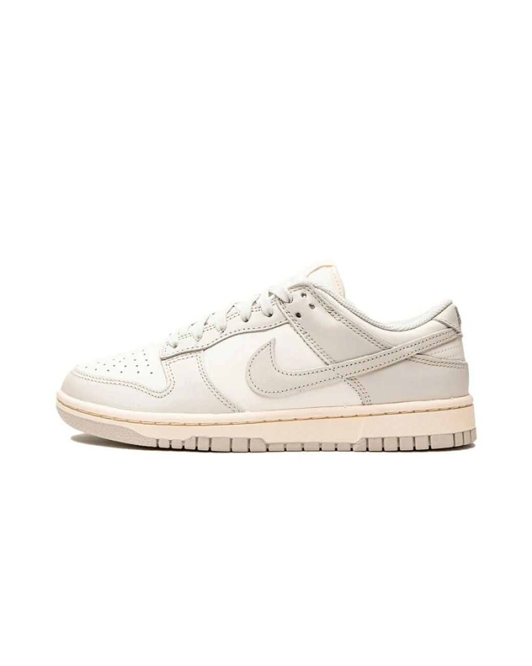 Nike White Dunk Low