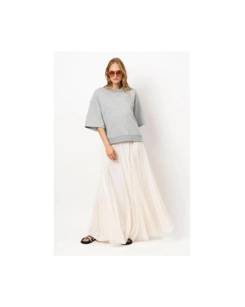 Dante 6 Gray Round-Neck Knitwear