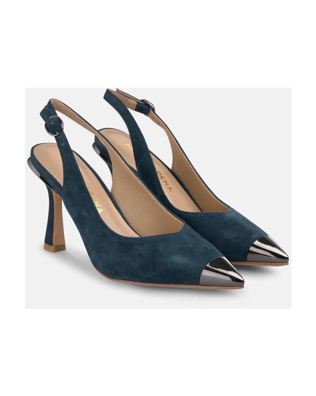 Alma En Pena. Blue Pumps