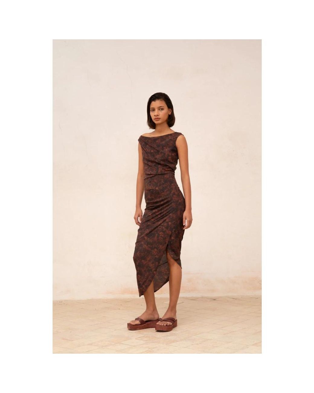 Cortana Brown Midi Skirts