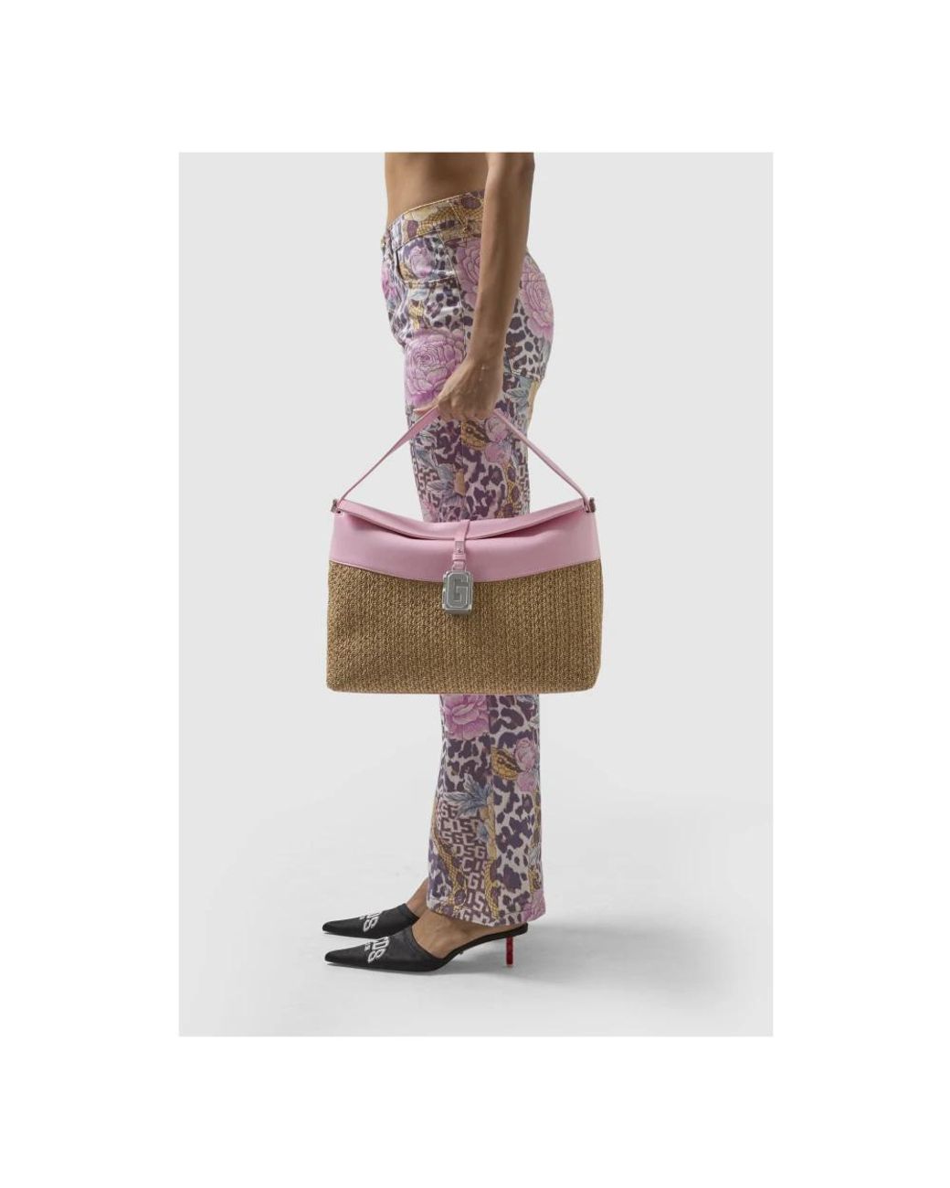 Gcds Pink Shoulder Bags