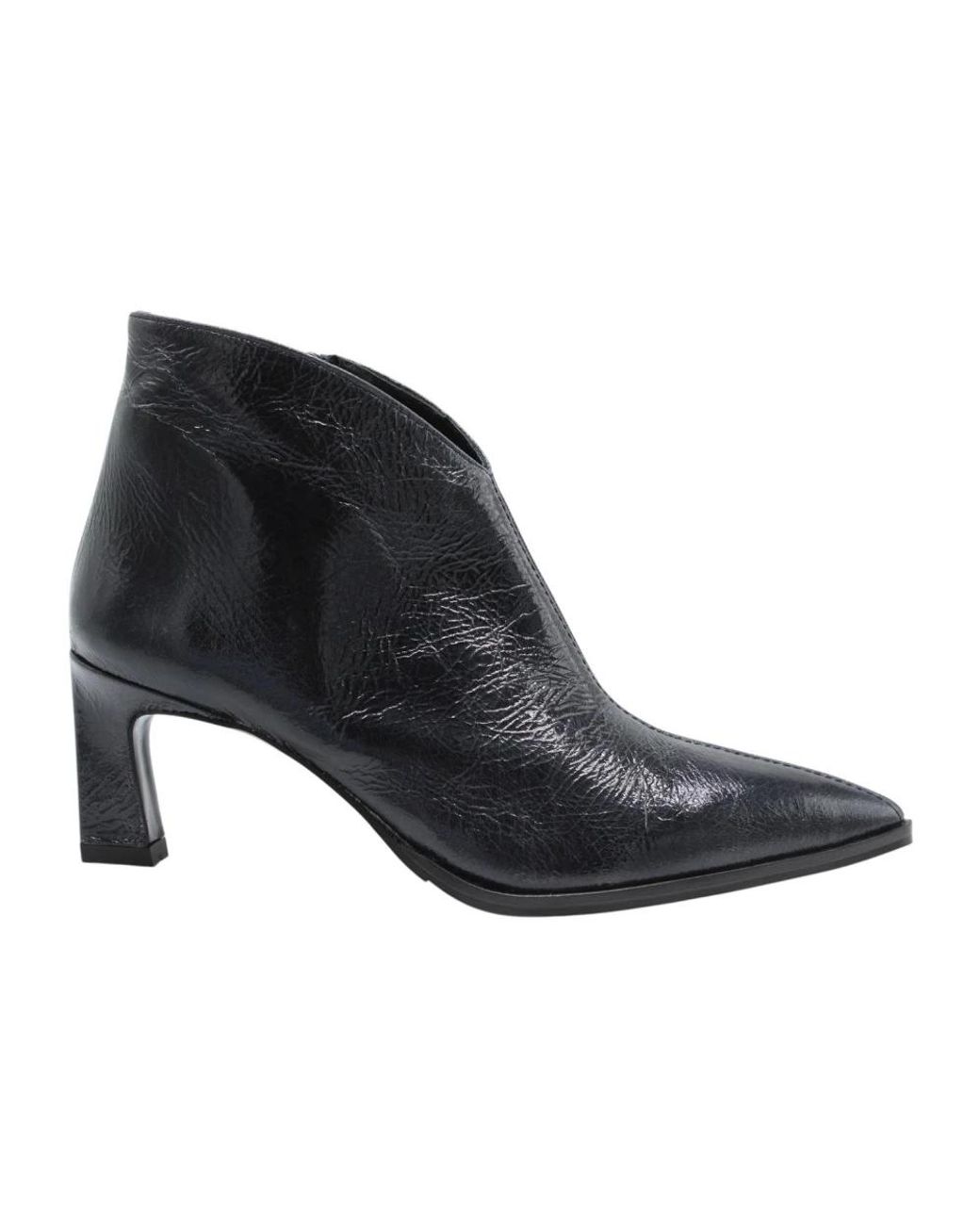 CTWLK Black Heeled Boots