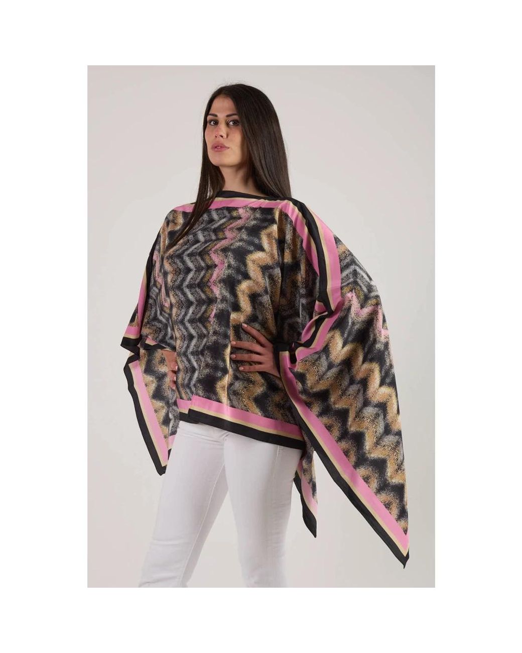 Capes Missoni en coloris Brown