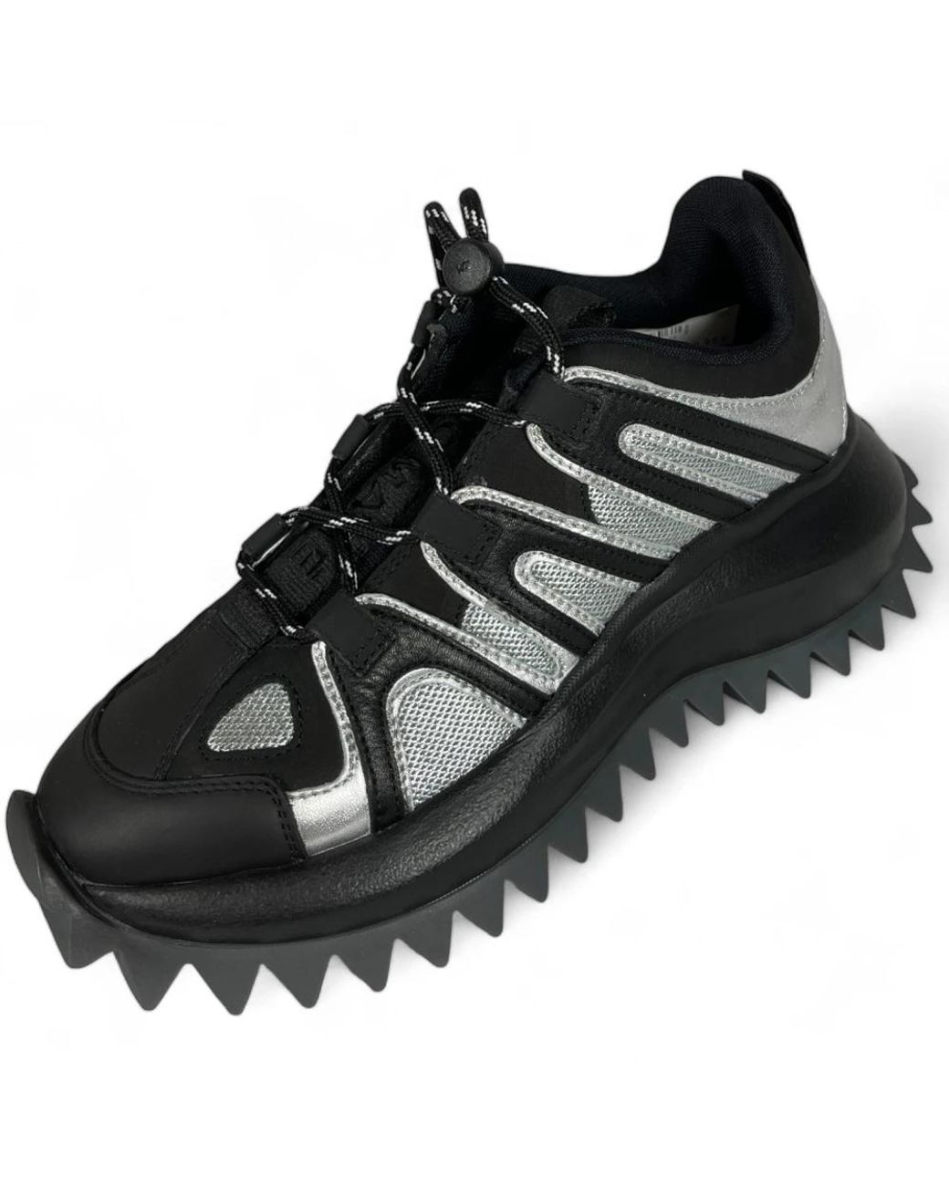 Vic Matié Black Sneakers