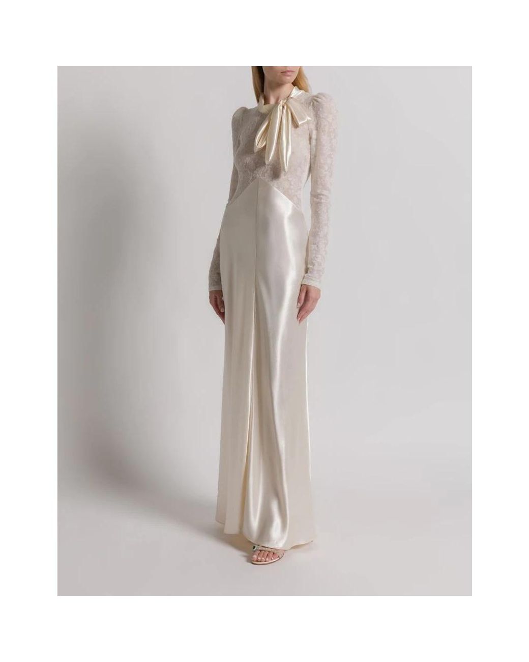 Alberta Ferretti White Gowns