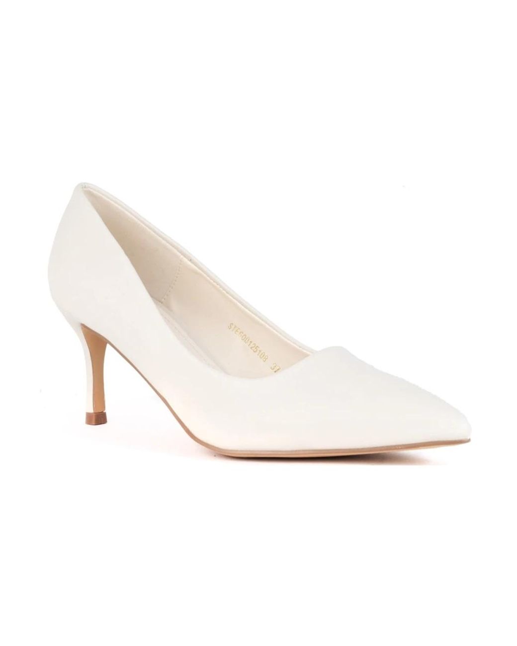 Stella York White Pumps