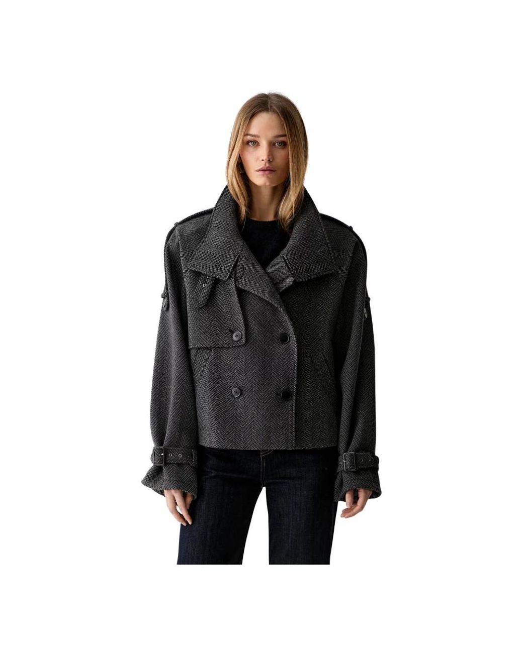 Gestuz Black Gzavic Kurze Jacke