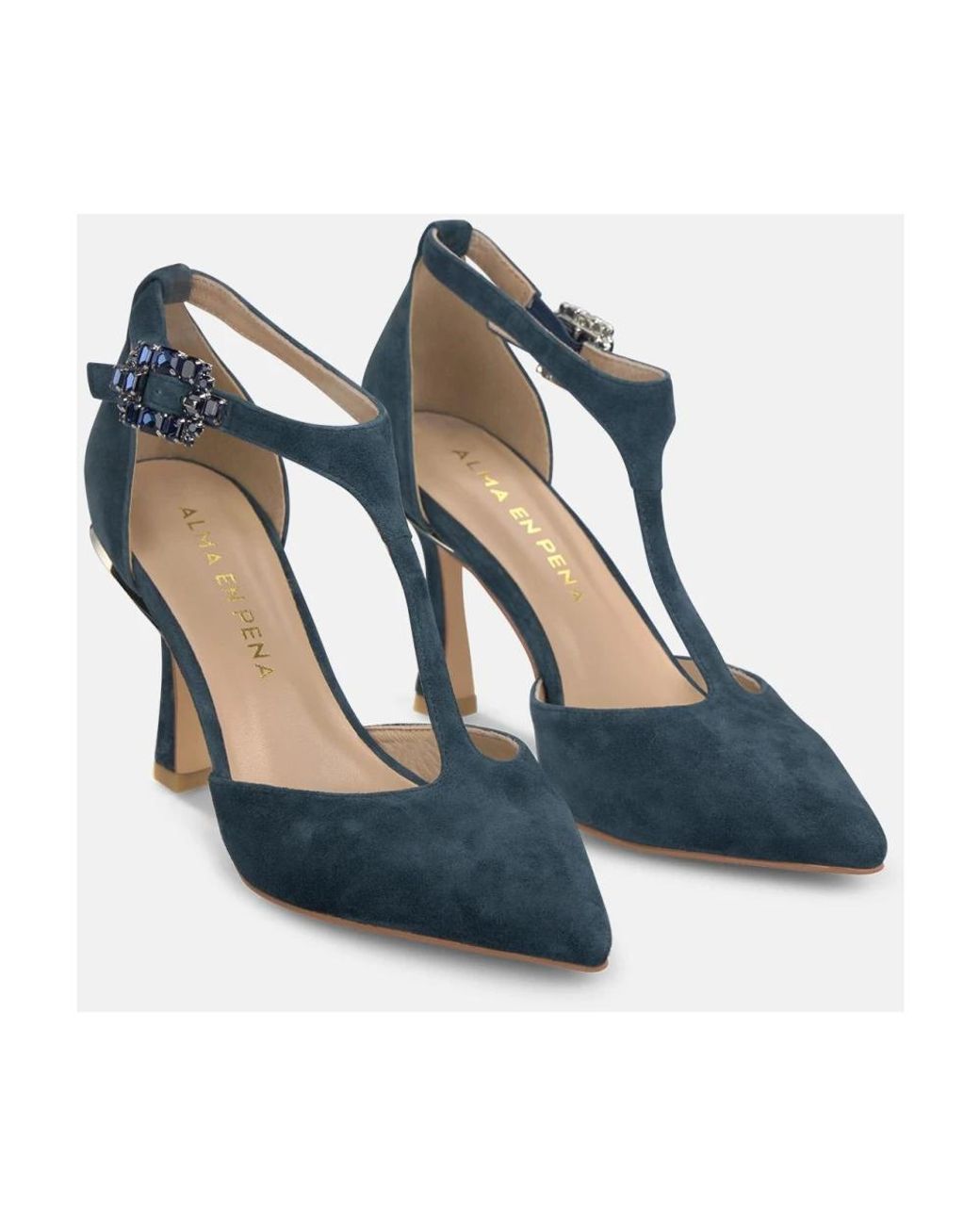 Alma En Pena. Blue Pumps