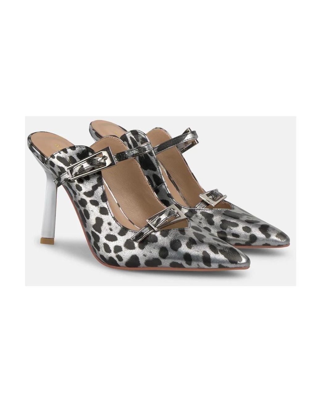 Alma En Pena. Metallic Heeled Mules