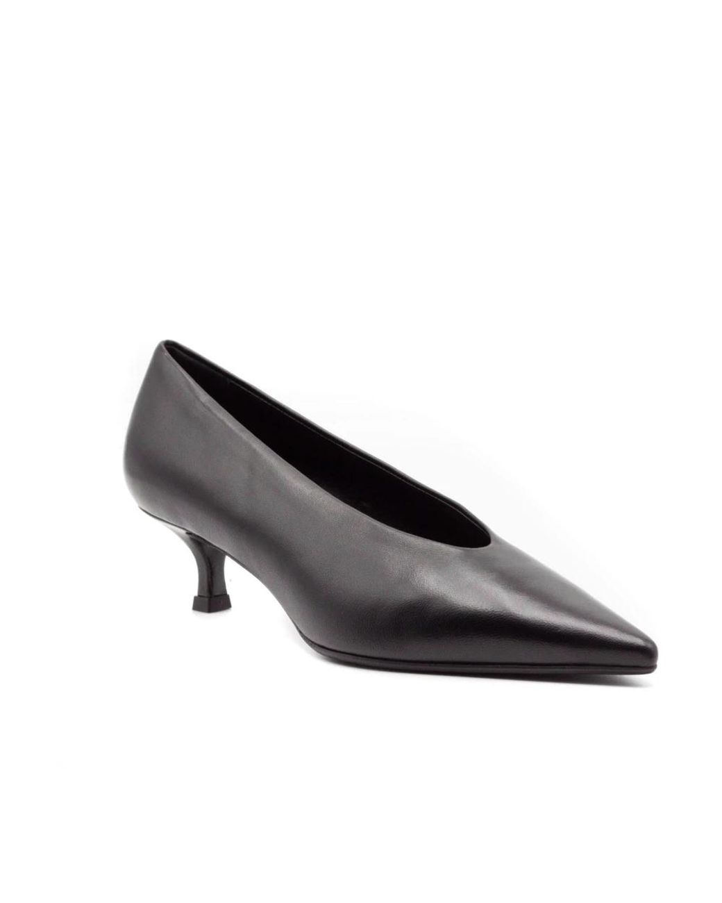 Chantal 1962 Black Pumps