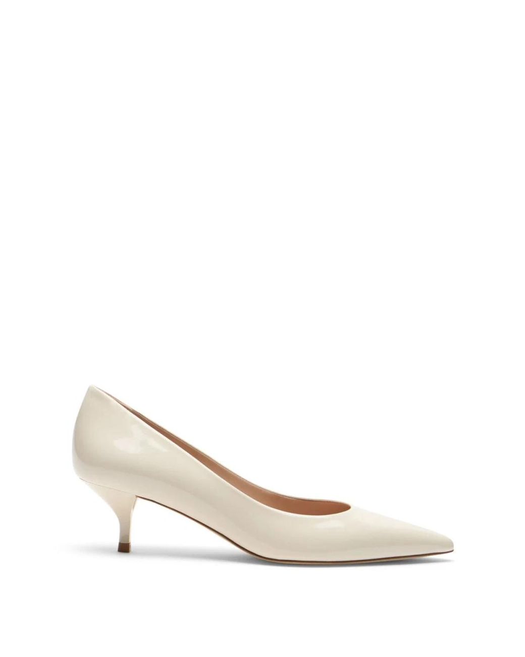 Pumps Stuart Weitzman en coloris Natural