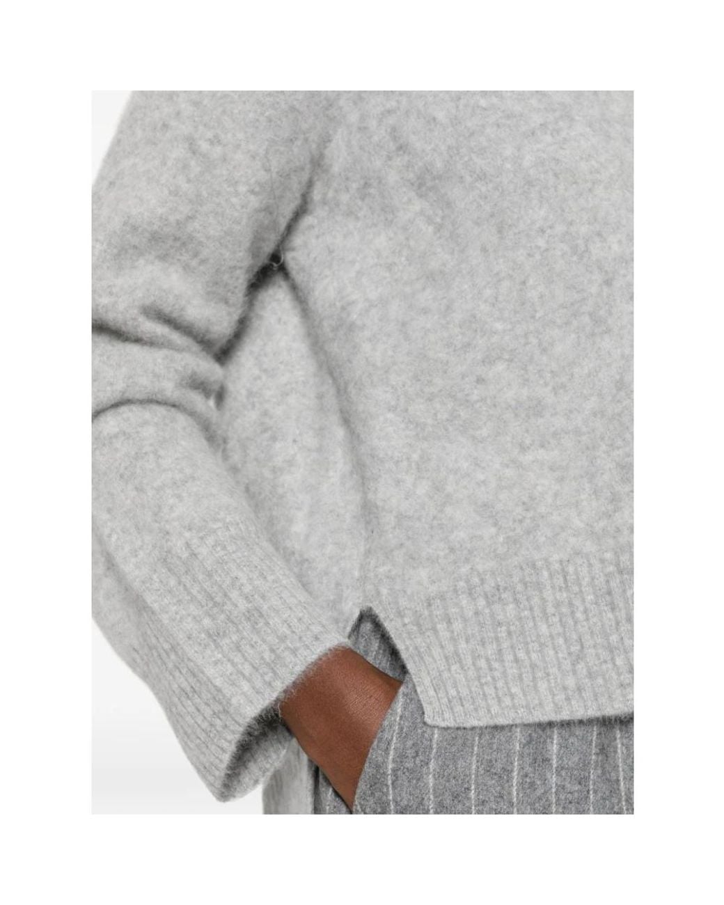 C.T.Plage Gray V-Neck Knitwear