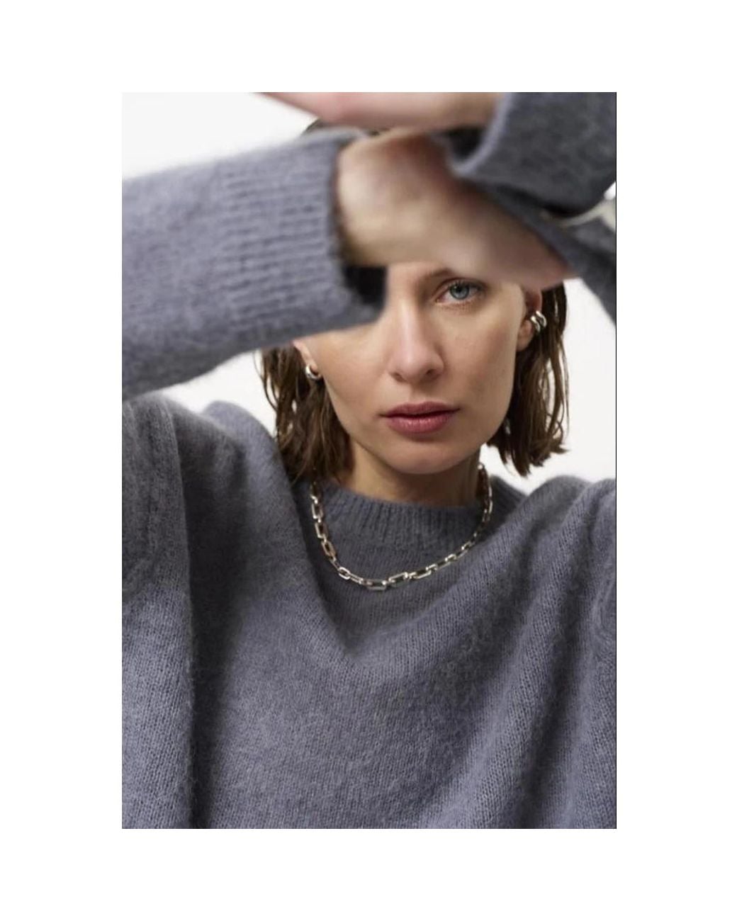 Dante 6 Gray Round-Neck Knitwear