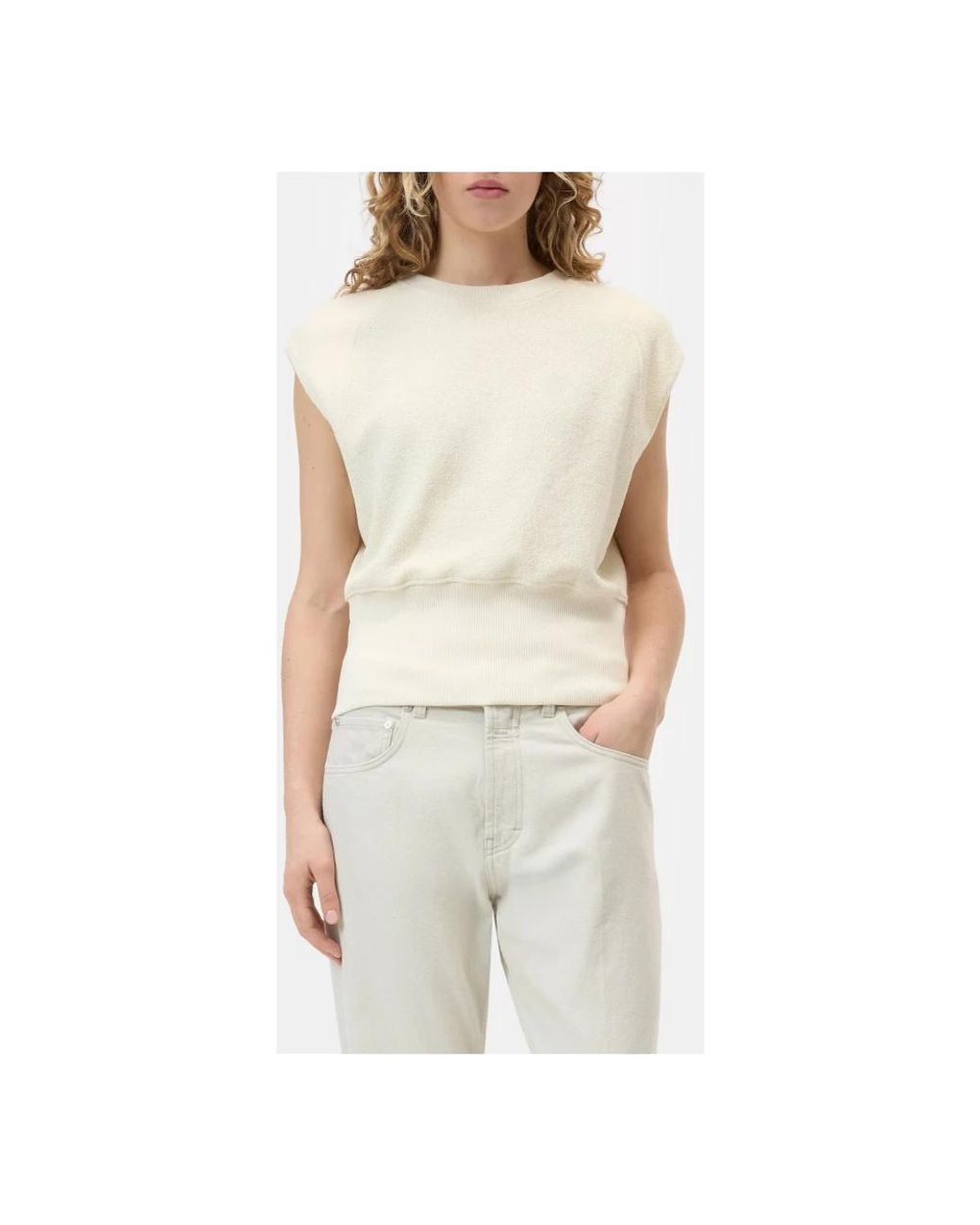 Closed White Round-Neck Knitwear