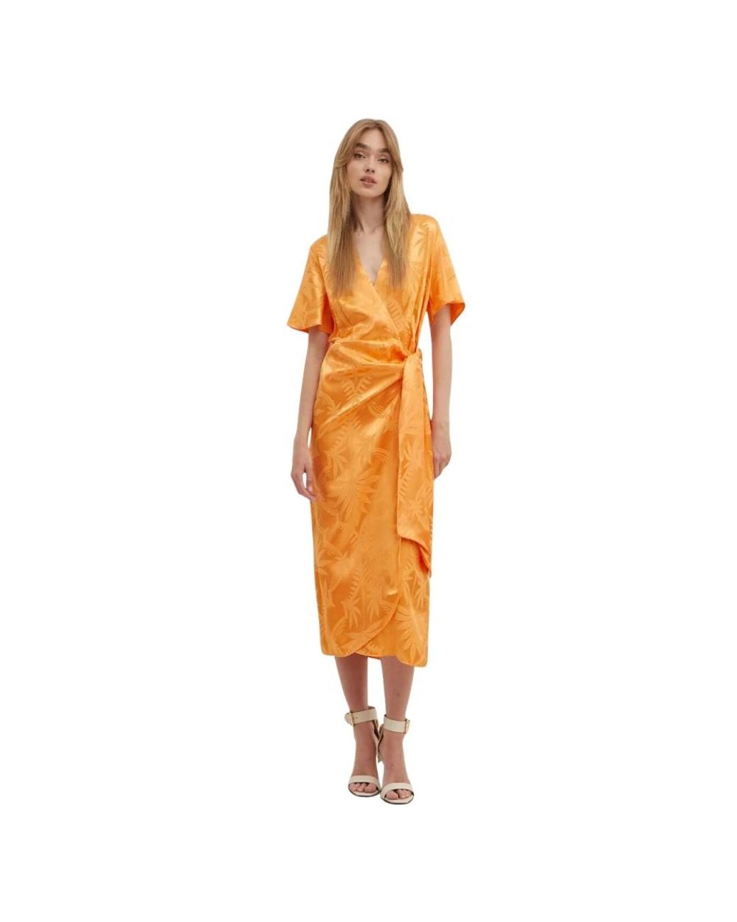 Wrap Dresses Never Fully Dressed en coloris Orange
