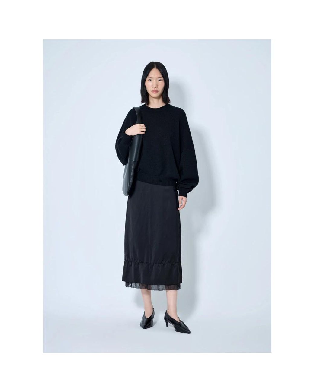 Khaite Blue Round-Neck Knitwear