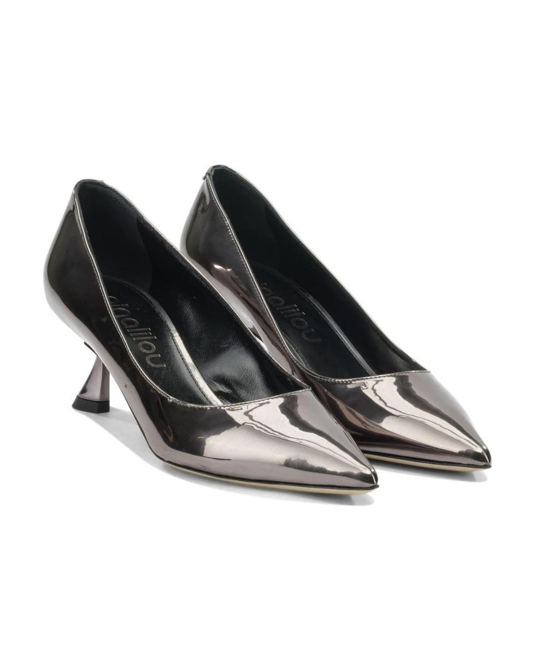 Ninalilou Black Pumps