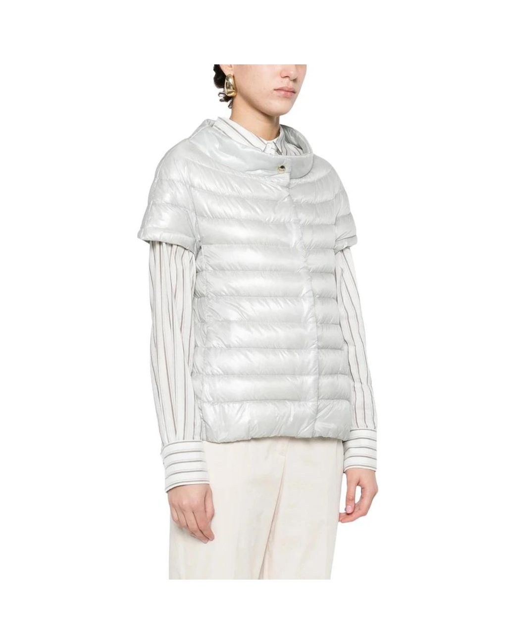 Herno Nylon Short Down Jacket in het Gray