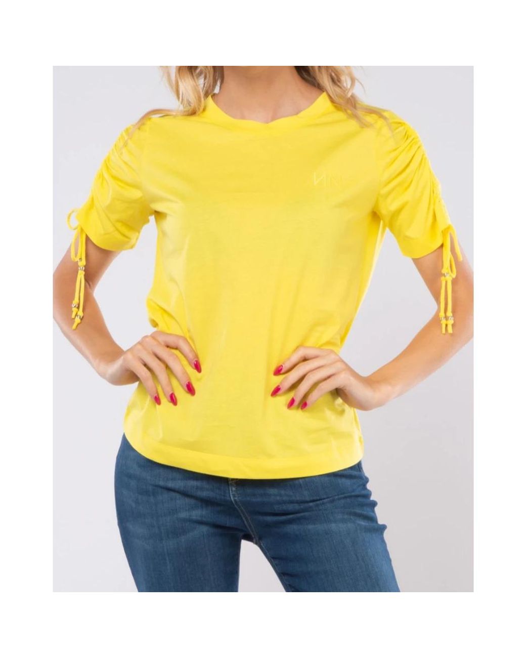 Nenette Yellow T-Shirts