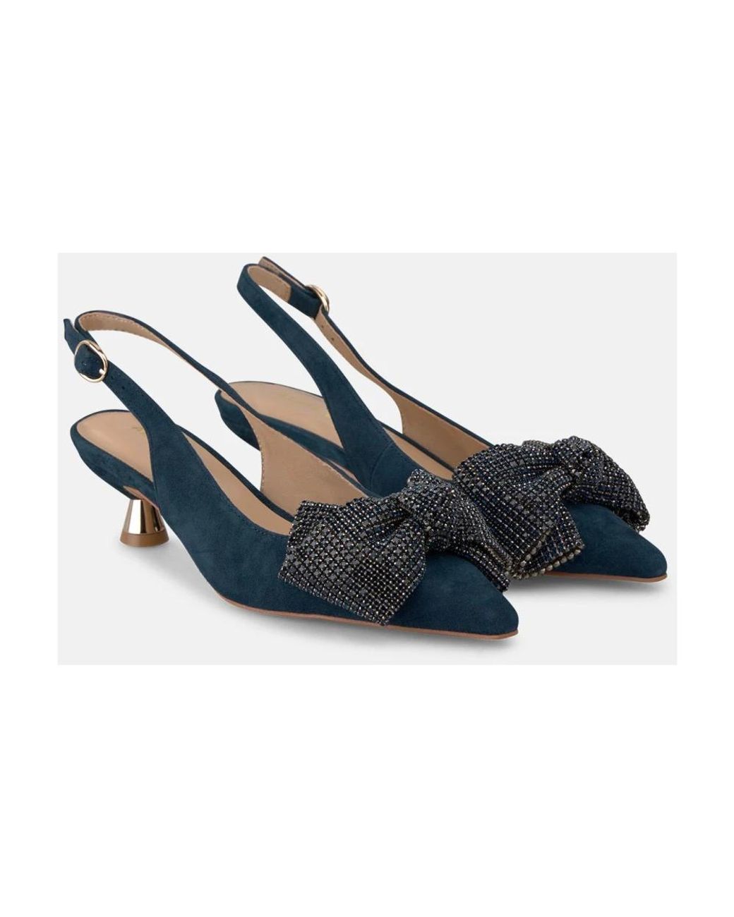 Alma En Pena. Blue Pumps