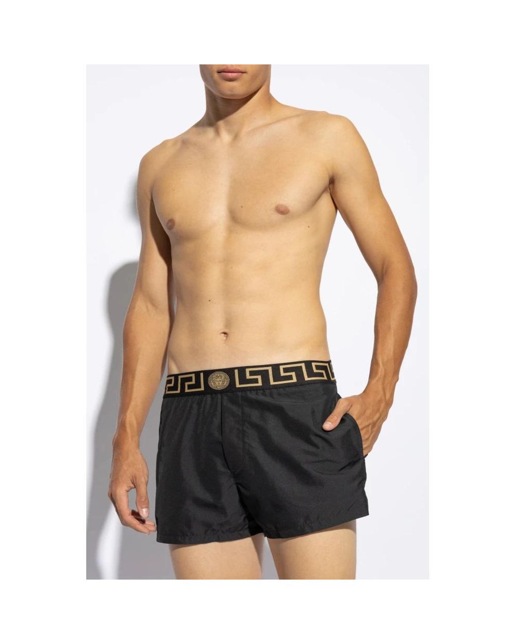 Versace Greca Border Swim Shorts in Black für Herren